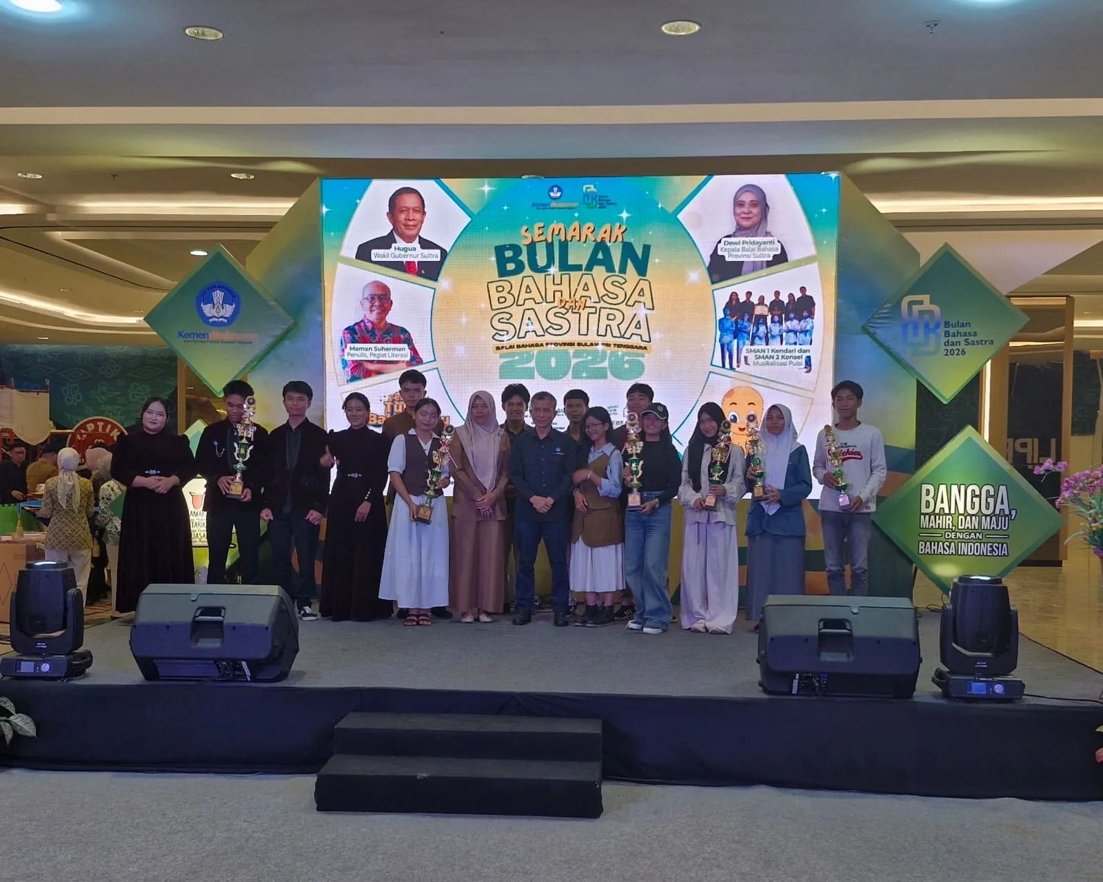 MAN IC Kota Kendari Raih Penghargaan sebagai Lembaga Mitra Kerja Balai Bahasa Provinsi Sulawesi Tenggara