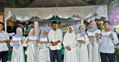 Memperkuat Harmoni Ramadhan: Gubernur Sultra Berikan Beasiswa Kepada Siswa Berprestasi MAN IC Kota Kendari